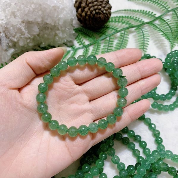 High quality 8mm green strawberry quartz bracelet